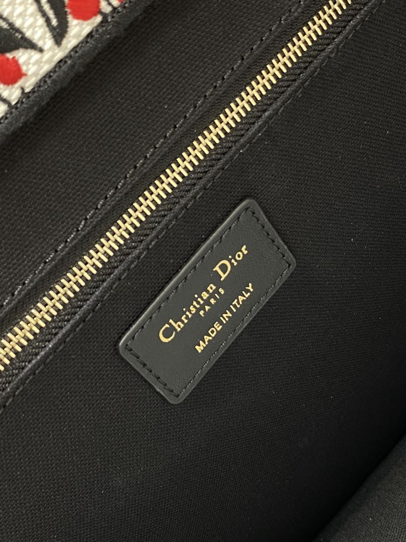chr1st1an D10r shopping bags